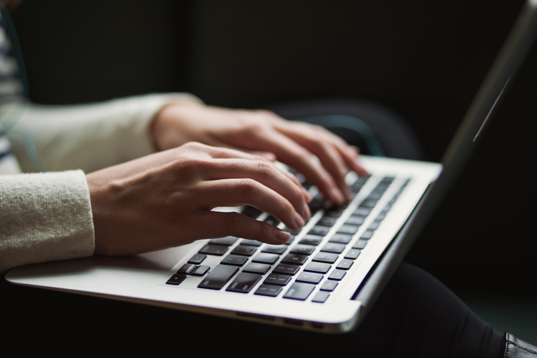 Gestoría G1 tramita online el certificado digital de representante de empresas en Mallorca desde cualquier dispositivo